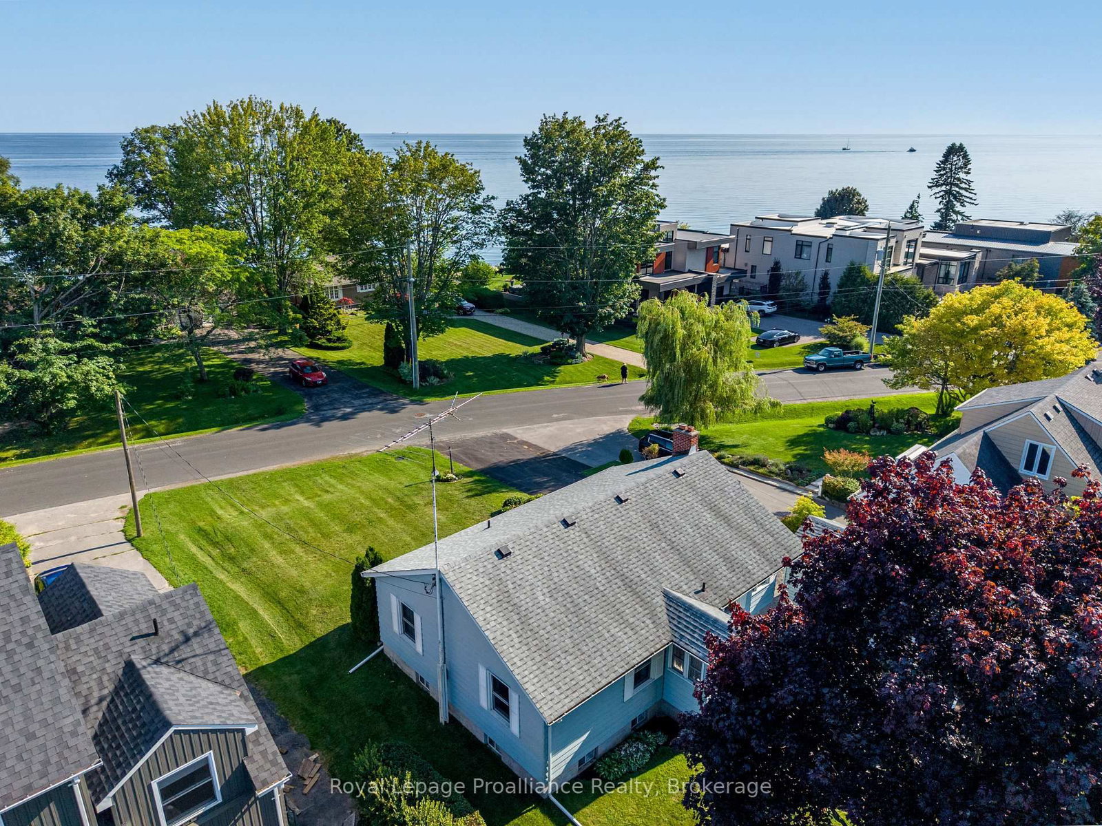 550 Lakeshore Road • Cobourg, ON photo 13