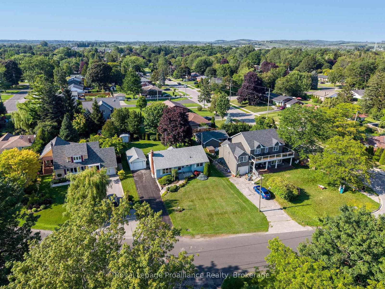 550 Lakeshore Road • Cobourg, ON photo 4