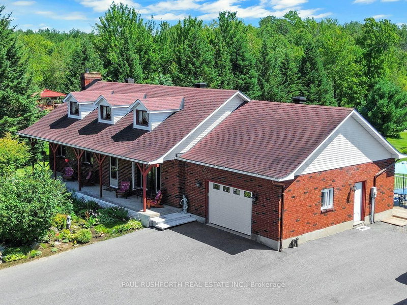 2362 Russland Road