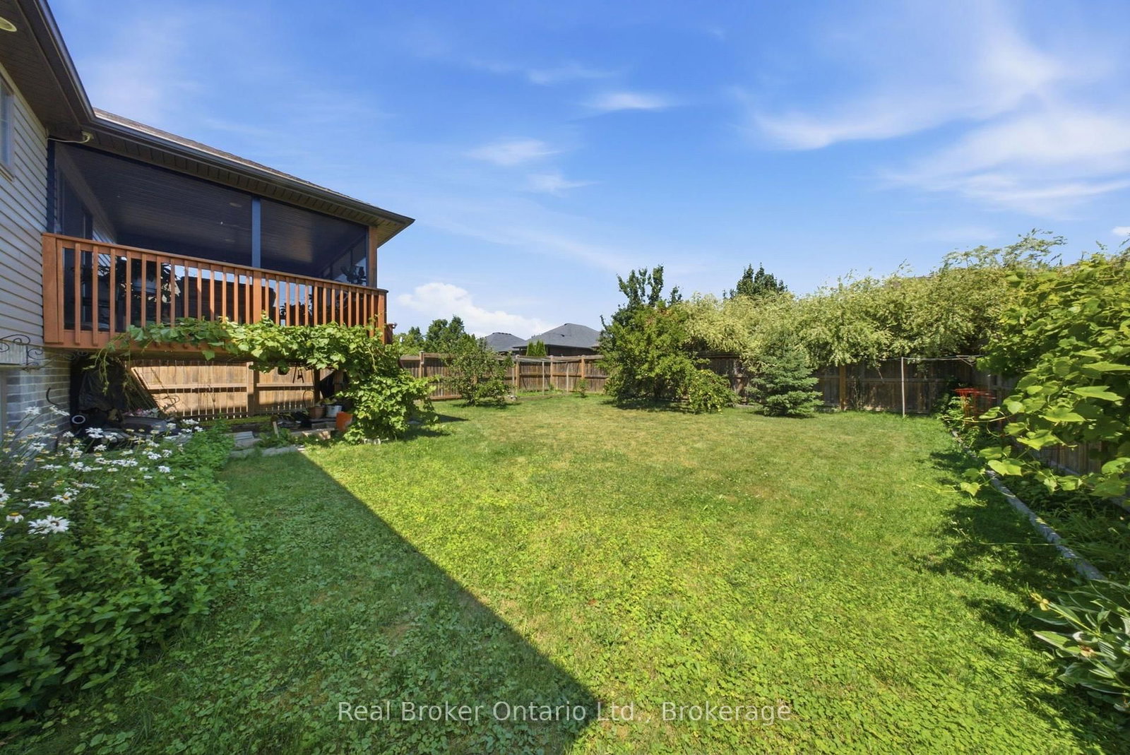 360 Dover Avenue • Norfolk, ON photo 33