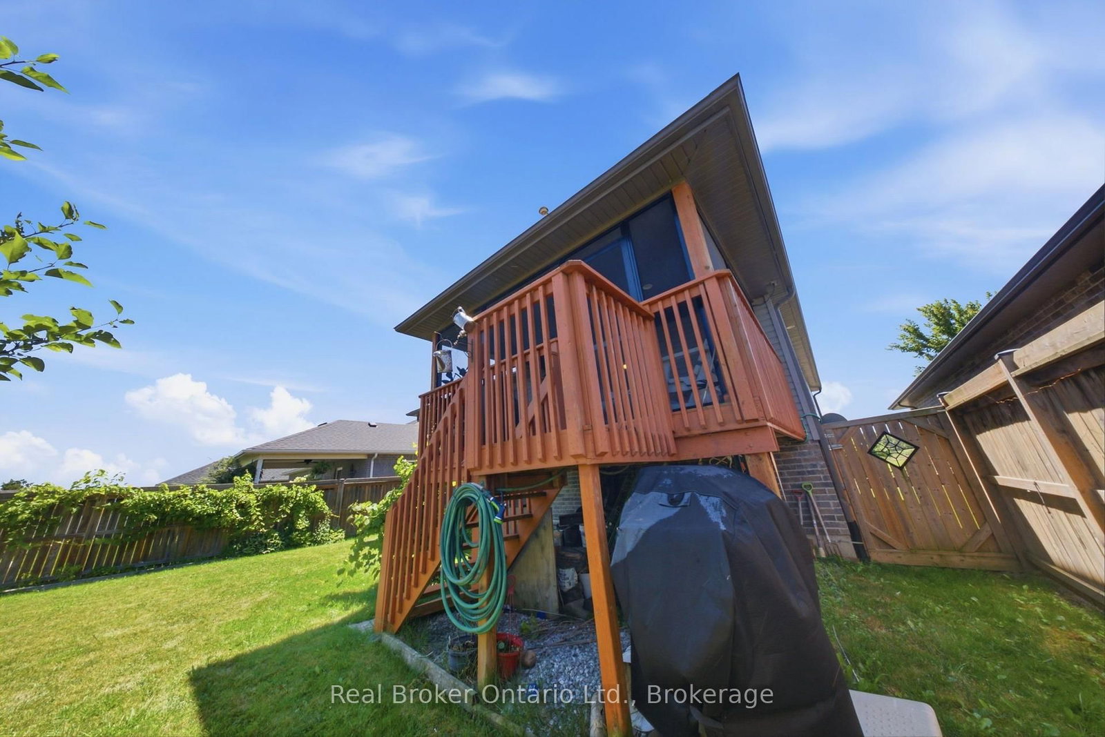360 Dover Avenue • Norfolk, ON photo 37