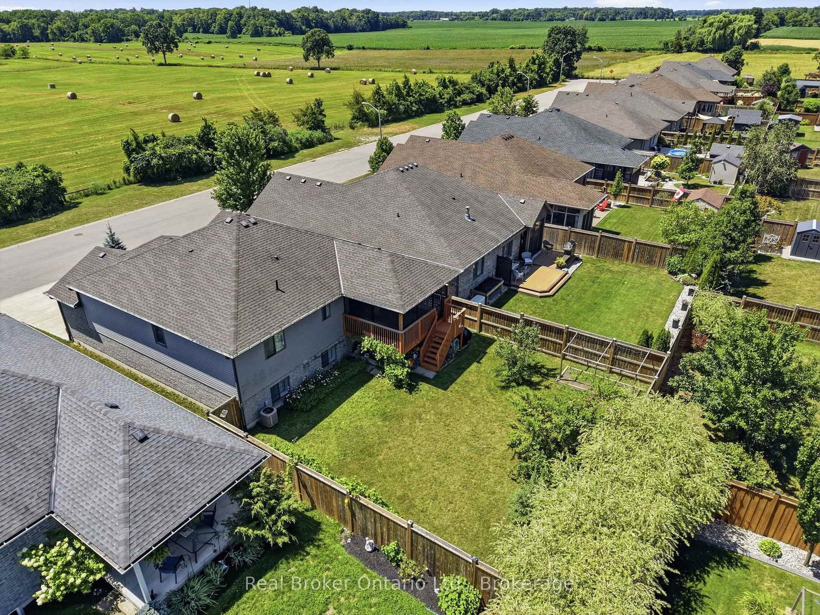 360 Dover Avenue • Norfolk, ON photo 41