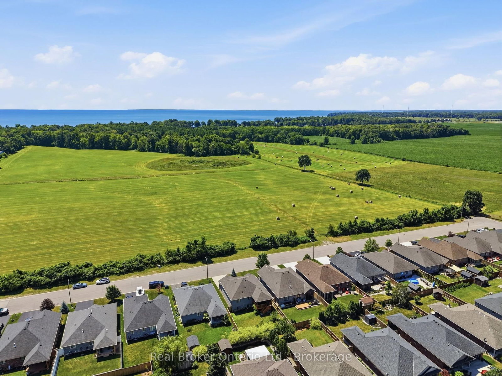 360 Dover Avenue • Norfolk, ON photo 46