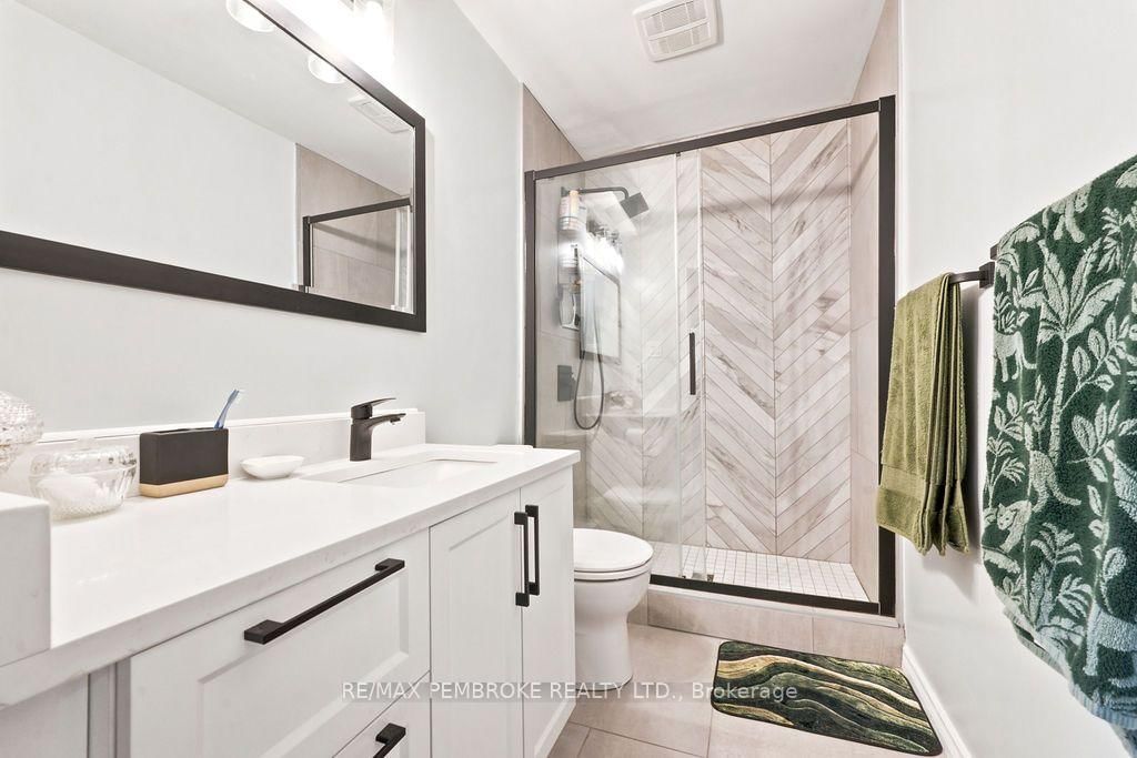 597 Almira Street S • Pembroke, ON photo 23