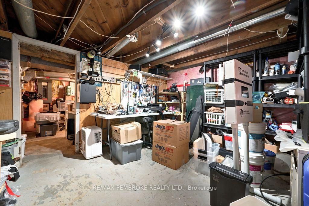 597 Almira Street S • Pembroke, ON photo 34