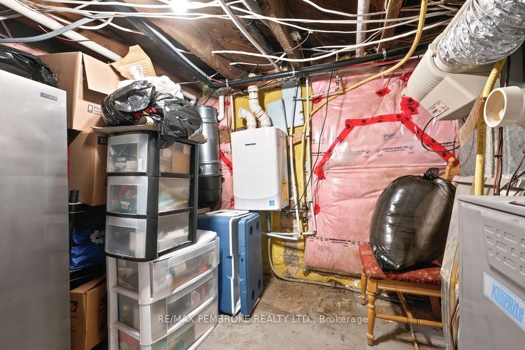 597 Almira Street S • Pembroke, ON photo 36