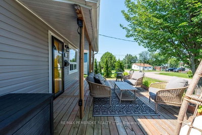 597 Almira Street S • Pembroke, ON photo 6