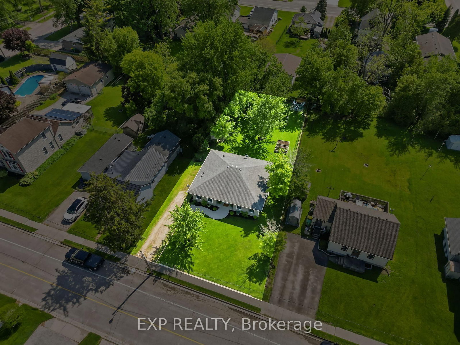 Listing Image 3