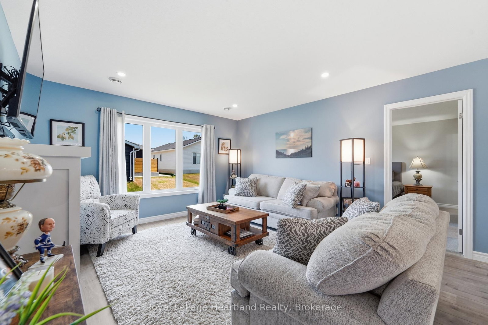 237 Lake Breeze Drive • Ashfield-Colborne-Wawanosh, ON photo 13