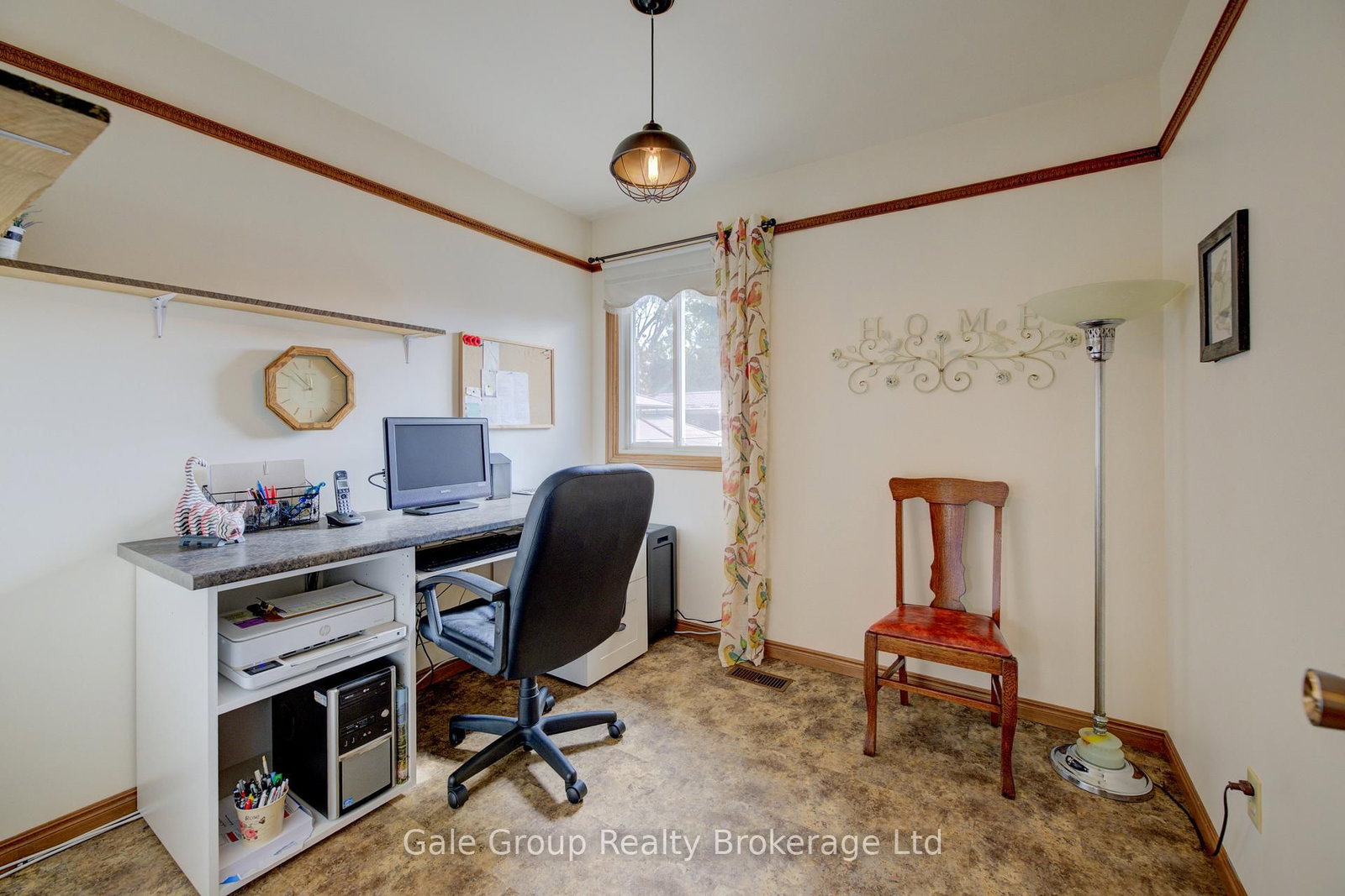 456 Ojibway Street • Woodstock, ON photo 13