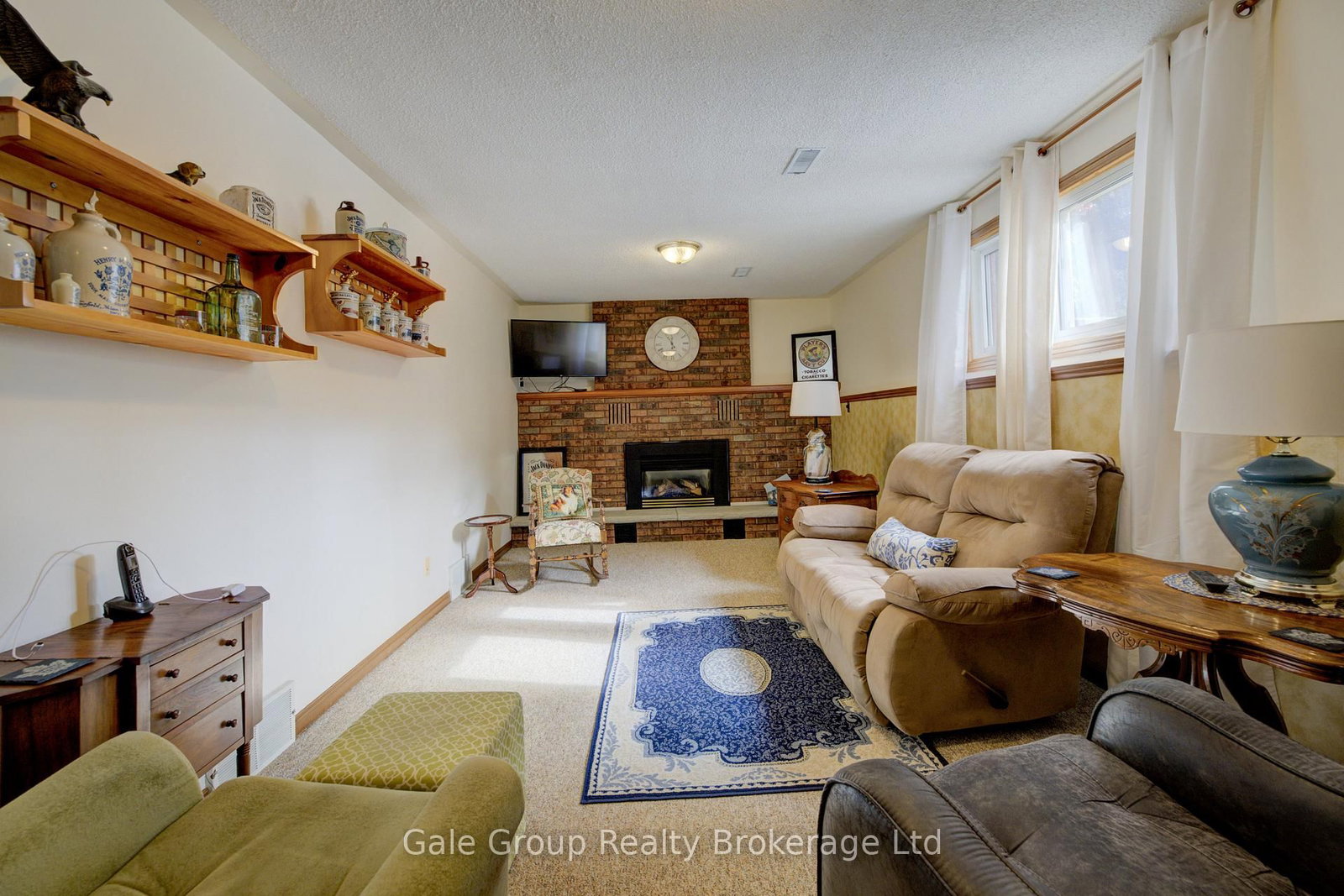 456 Ojibway Street • Woodstock, ON photo 19