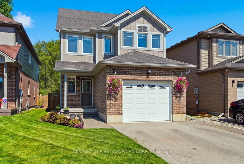 83 Yvonne Crescent