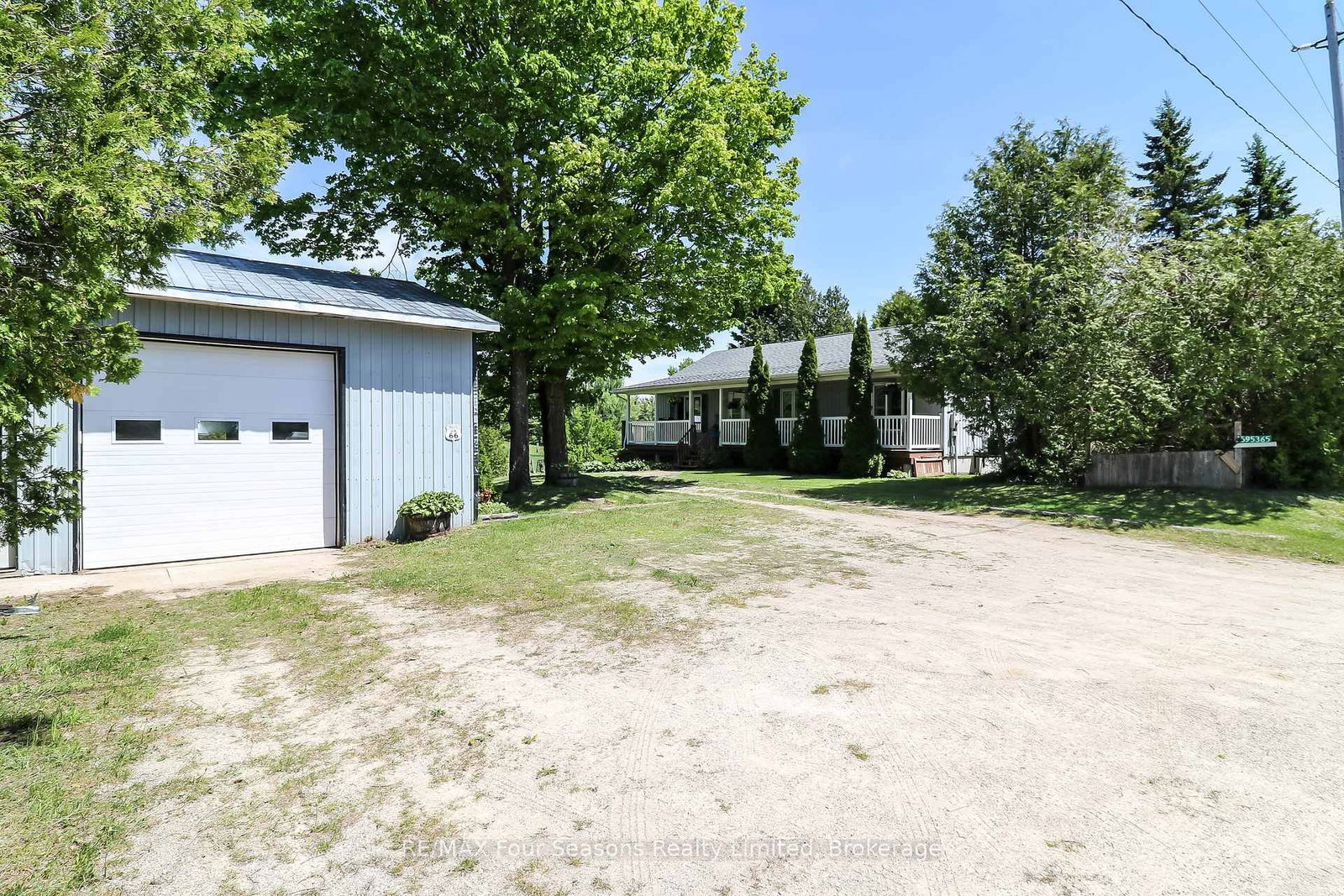 595365 4th Line • Blue Mountains, ON photo 23