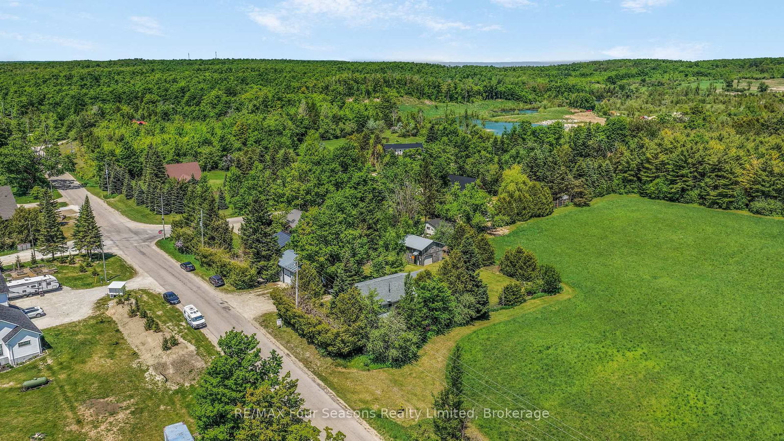 595365 4th Line • Blue Mountains, ON photo 30
