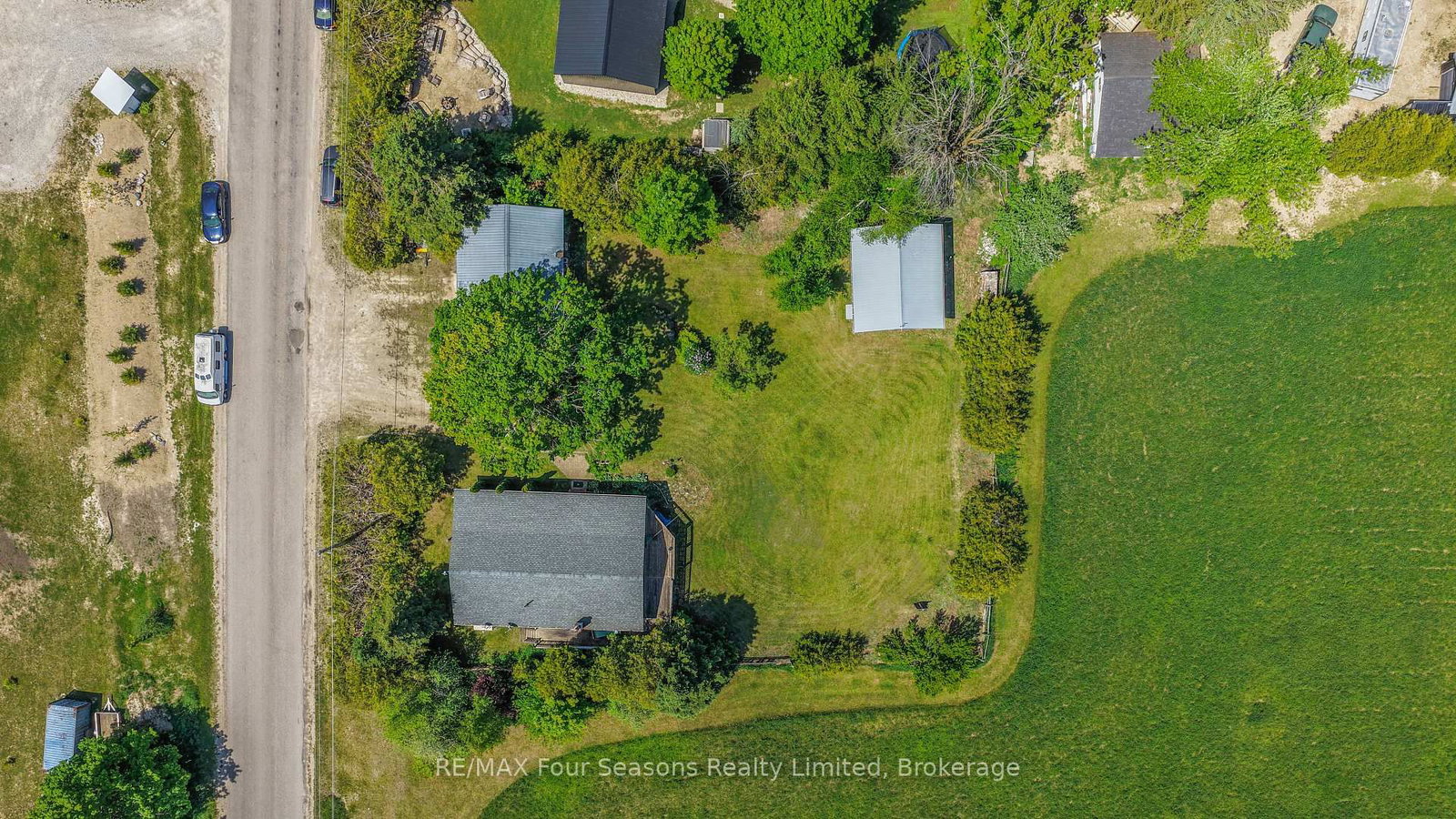595365 4th Line • Blue Mountains, ON photo 32