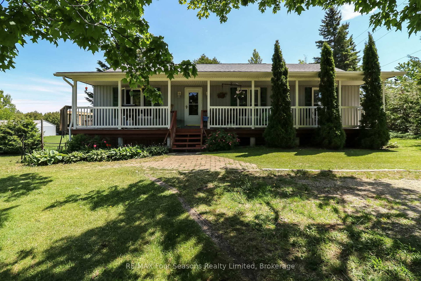 Listing Image 6
