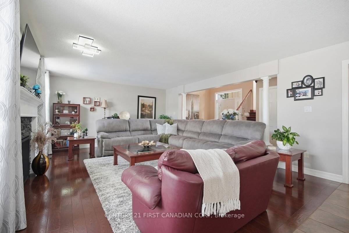 Detached House for sale at 1694 Green Gables Road, London South, Ontario, N6M 0A3 - South U - MLS: X13639730