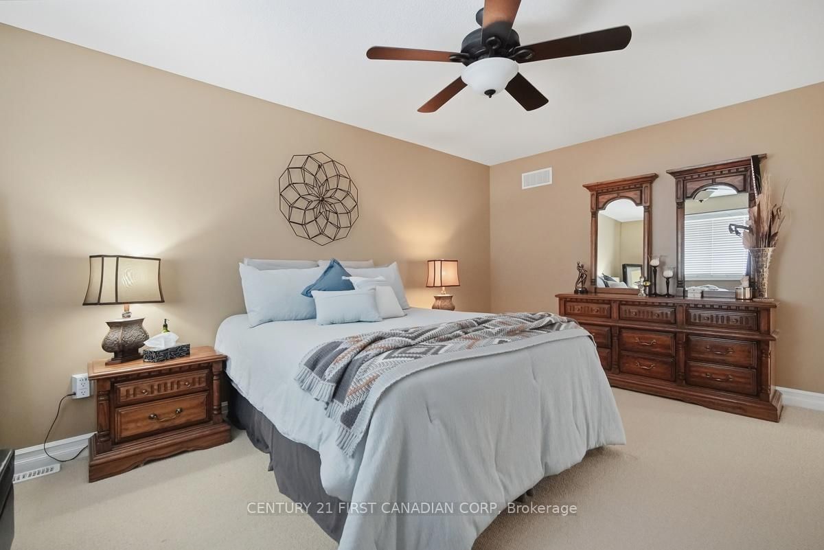 Detached House for sale at 1694 Green Gables Road, London South, Ontario, N6M 0A3 - South U - MLS: X13639730