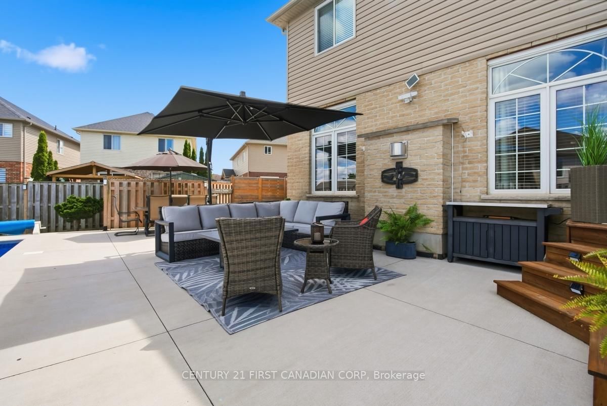 Detached House for sale at 1694 Green Gables Road, London South, Ontario, N6M 0A3 - South U - MLS: X13639730