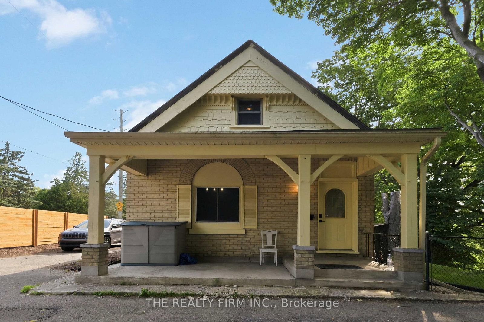 Detached House for sale at 340 Riverside Drive, London North, Ontario, N6H 1E9 - North N - MLS: X13639732
