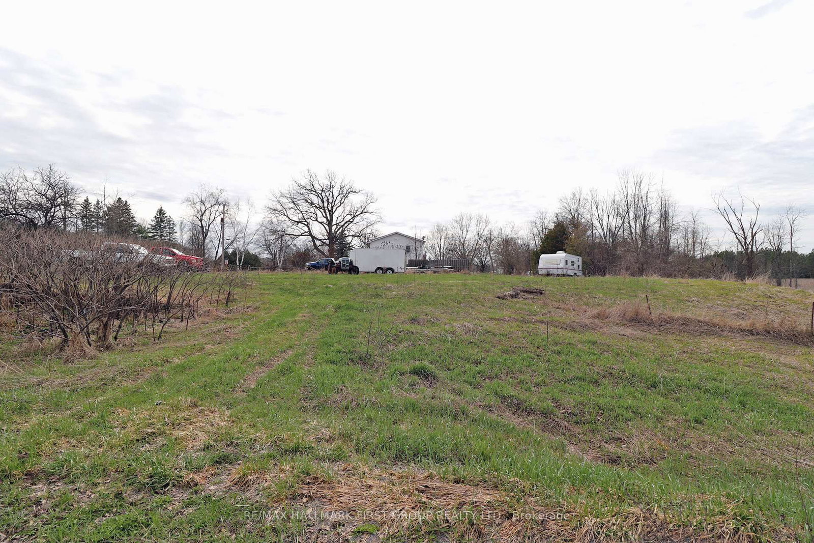Listing Image 26
