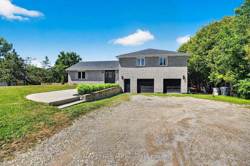 1668 Perth 123 Road