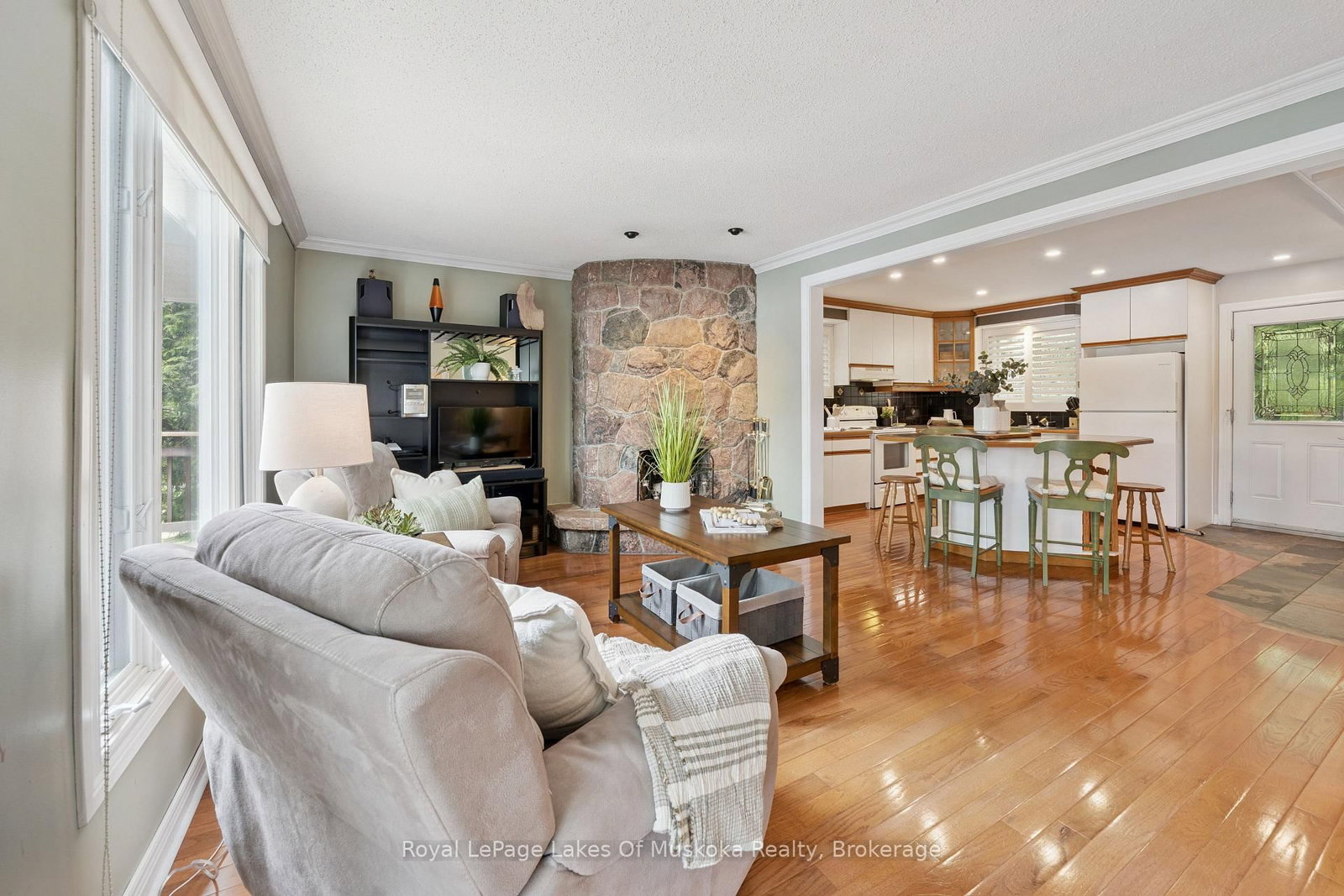 1082 Kawagama Lake Road • Algonquin Highlands, ON photo 1