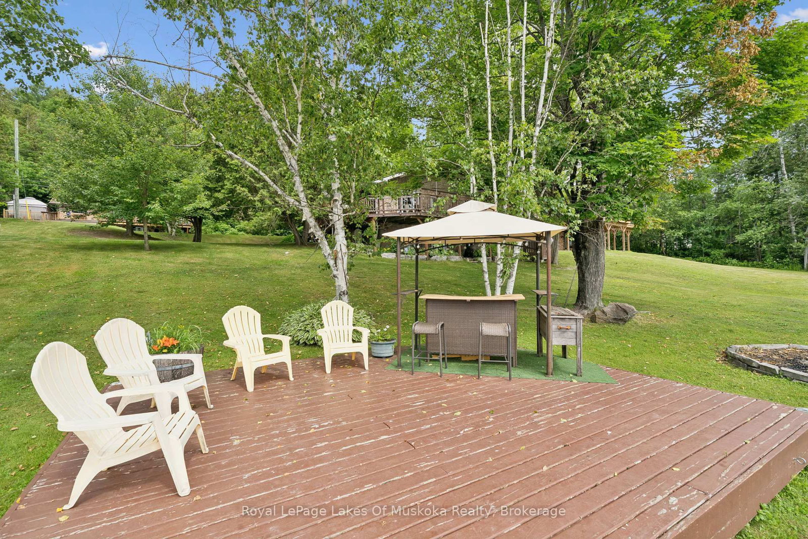 1082 Kawagama Lake Road • Algonquin Highlands, ON photo 11