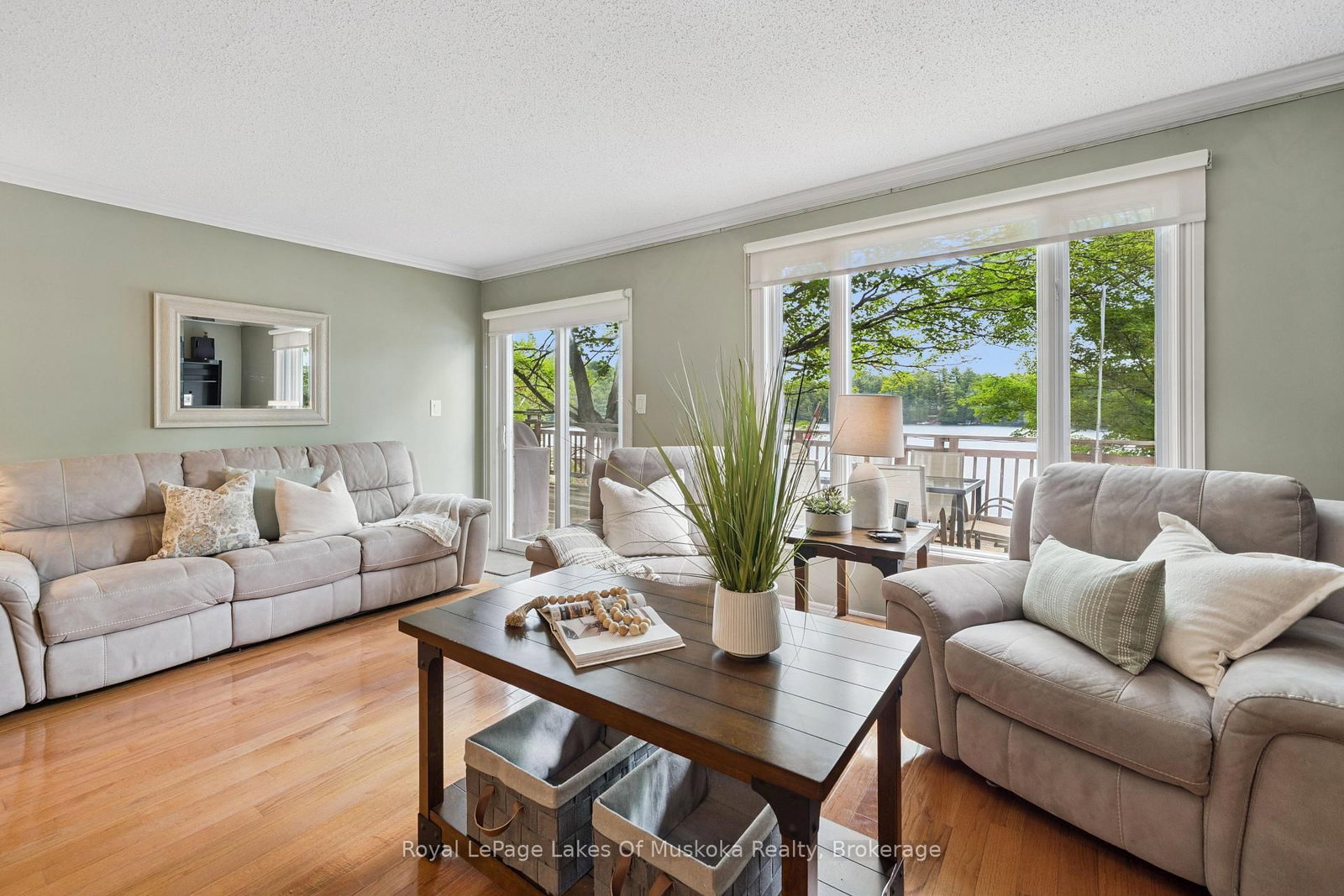 1082 Kawagama Lake Road • Algonquin Highlands, ON photo 17