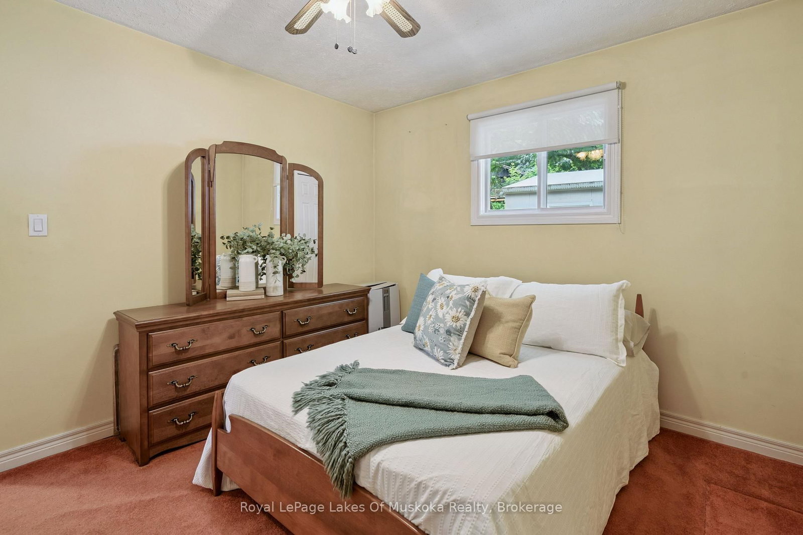 1082 Kawagama Lake Road • Algonquin Highlands, ON photo 23