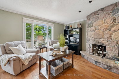 1082 Kawagama Lake Road • Algonquin Highlands, ON photo 6