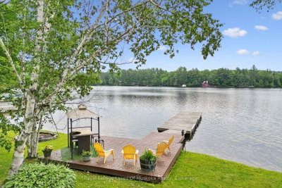 1082 Kawagama Lake Road • Algonquin Highlands, ON photo 8