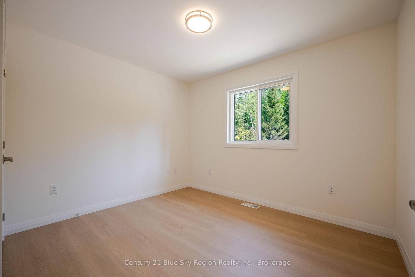 112 Riverside Drive • Bonfield, ON photo 15