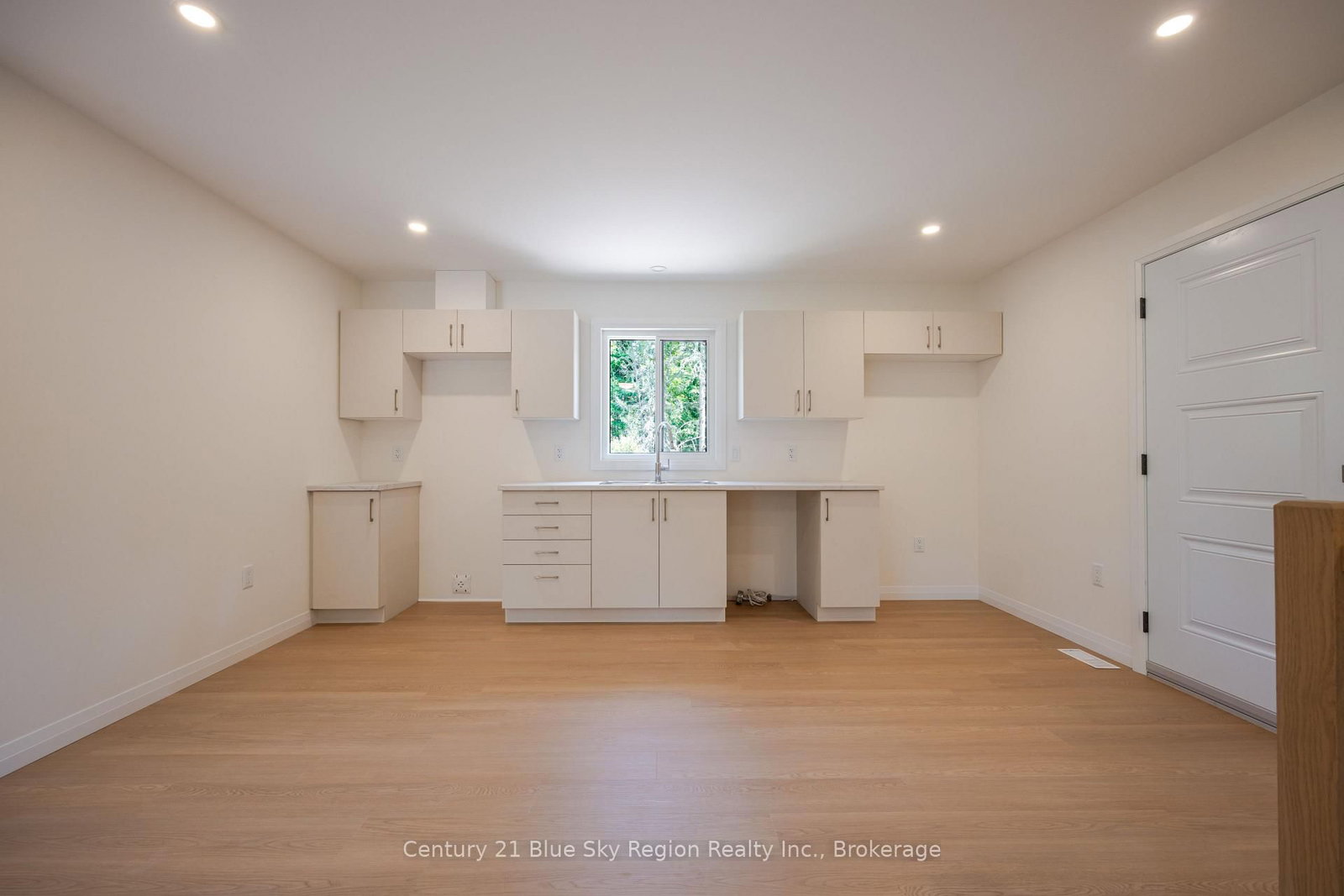 112 Riverside Drive • Bonfield, ON photo 7