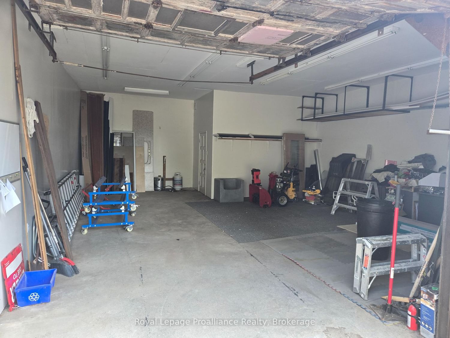 63 S Church Street • Belleville, ON photo 12