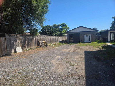 63 S Church Street • Belleville, ON photo 3