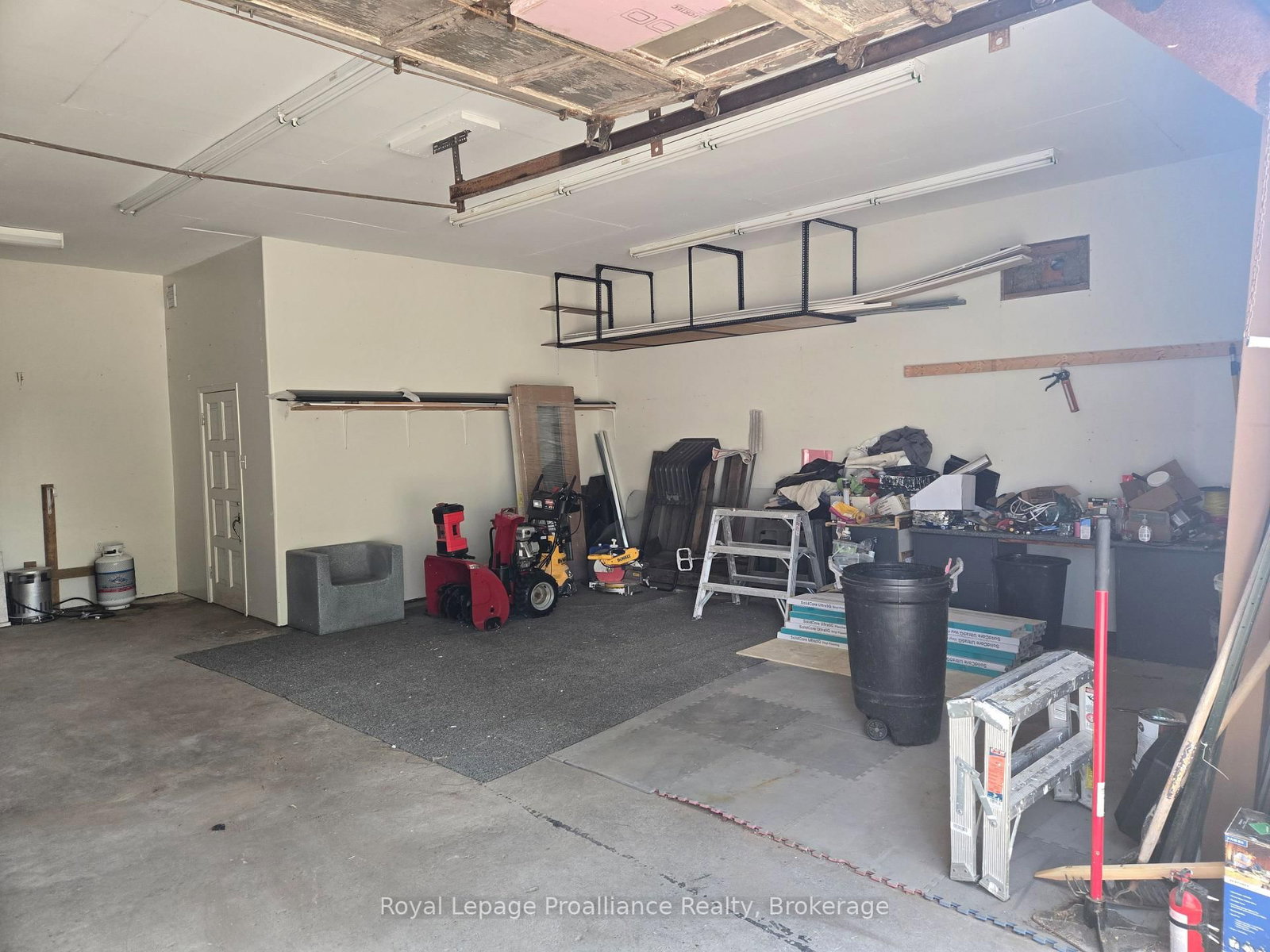 63 S Church Street • Belleville, ON photo 8