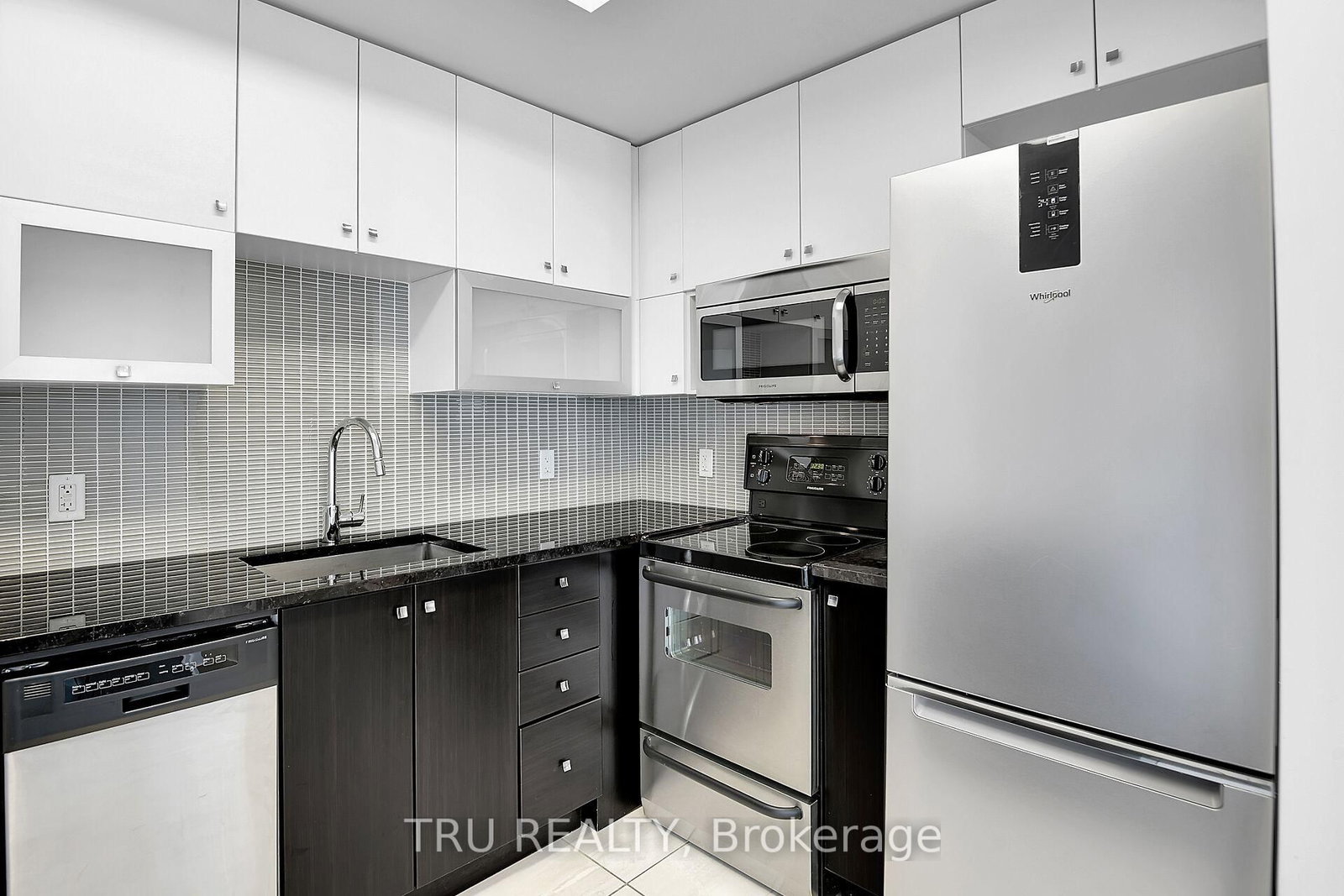 179 Metcalfe Street • #1110 • Ottawa, ON photo 12