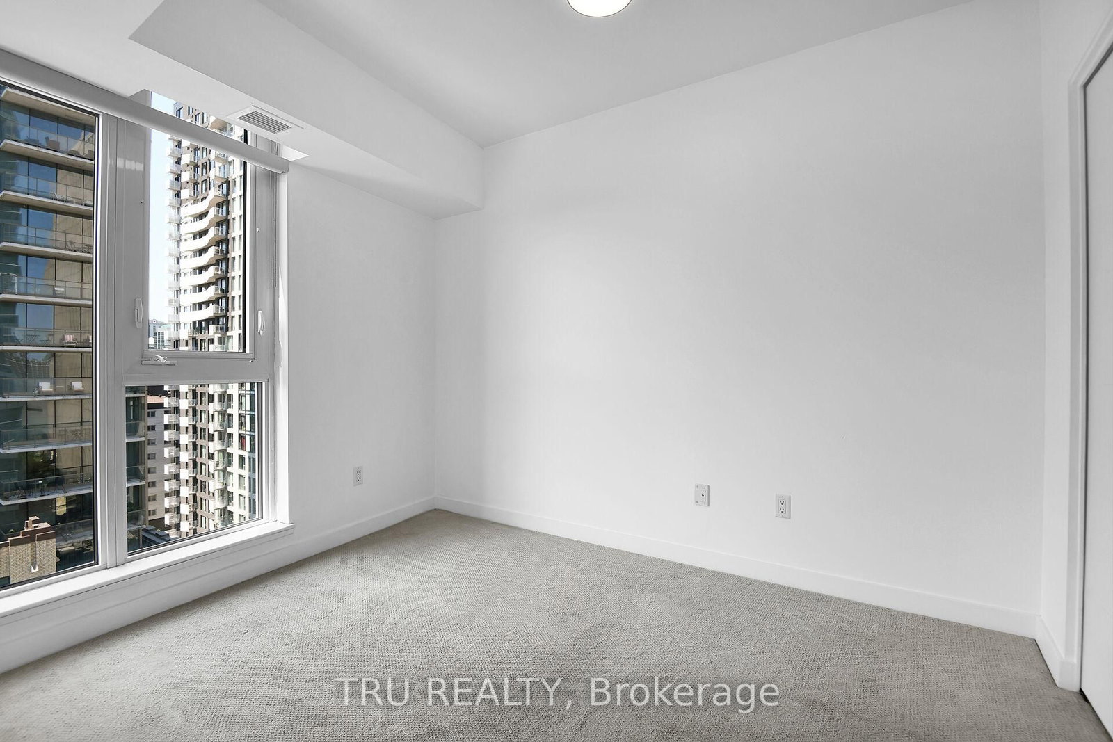 179 Metcalfe Street • #1110 • Ottawa, ON photo 21
