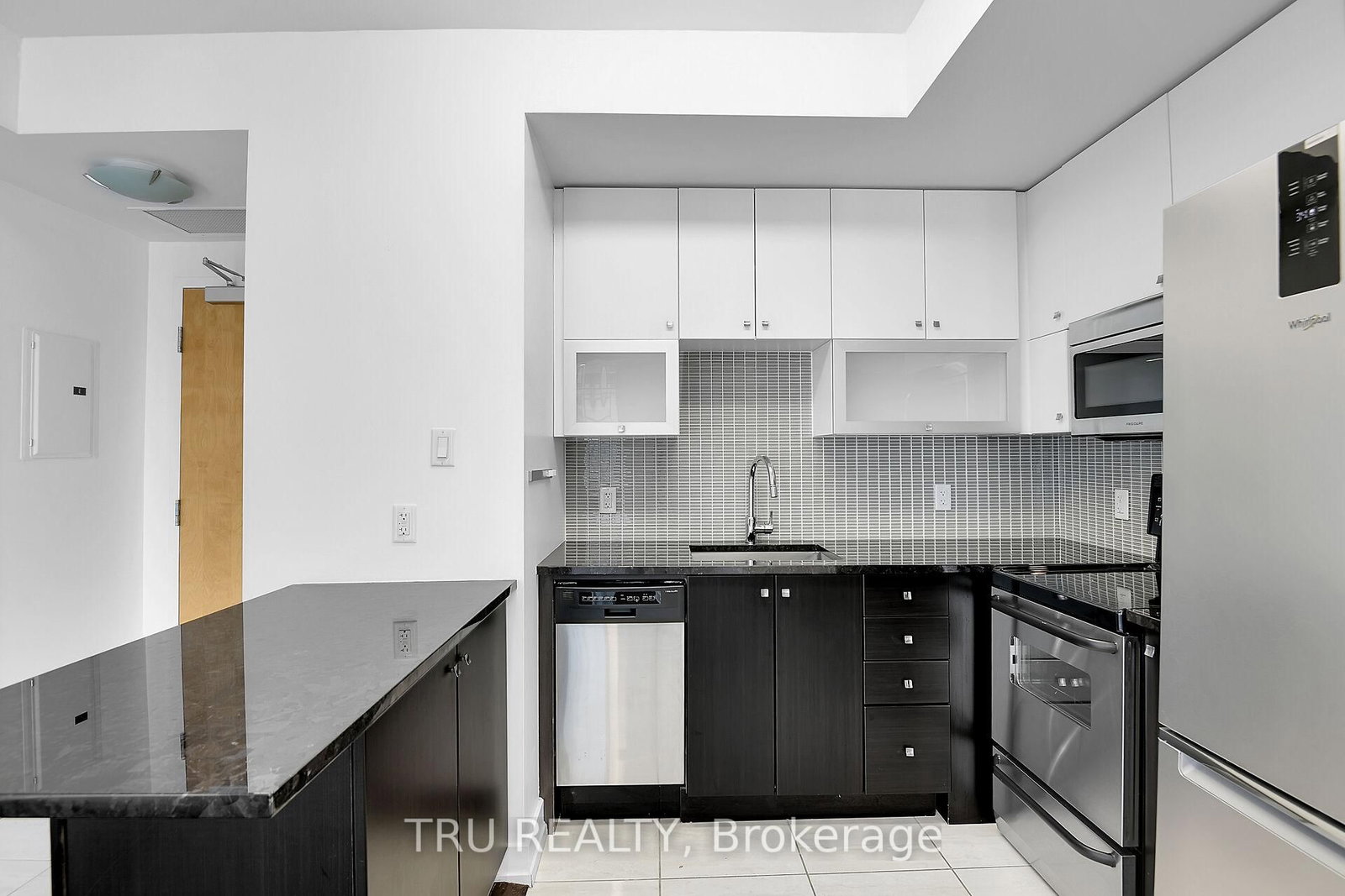 179 Metcalfe Street • #1110 • Ottawa, ON photo 9