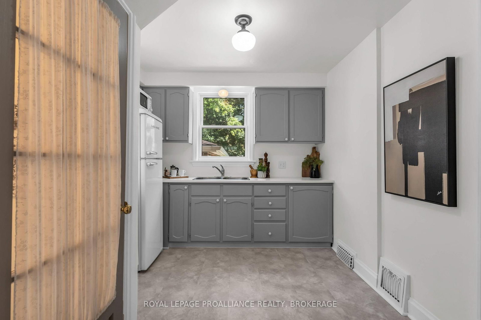 201 Willingdon Avenue • Kingston, ON photo 14