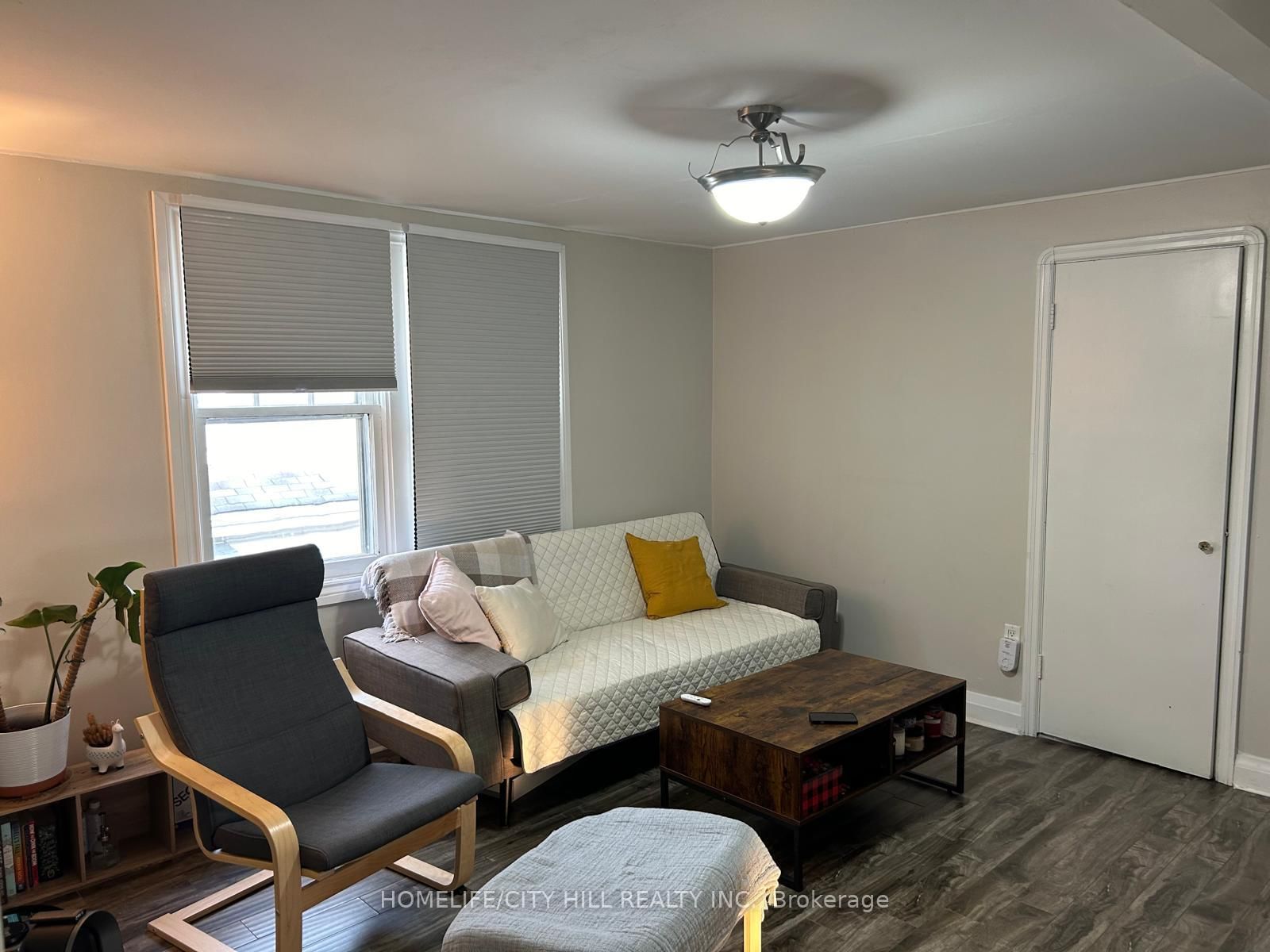 2nd FLR - 71 Pleasant Avenue, St. Catharines 2