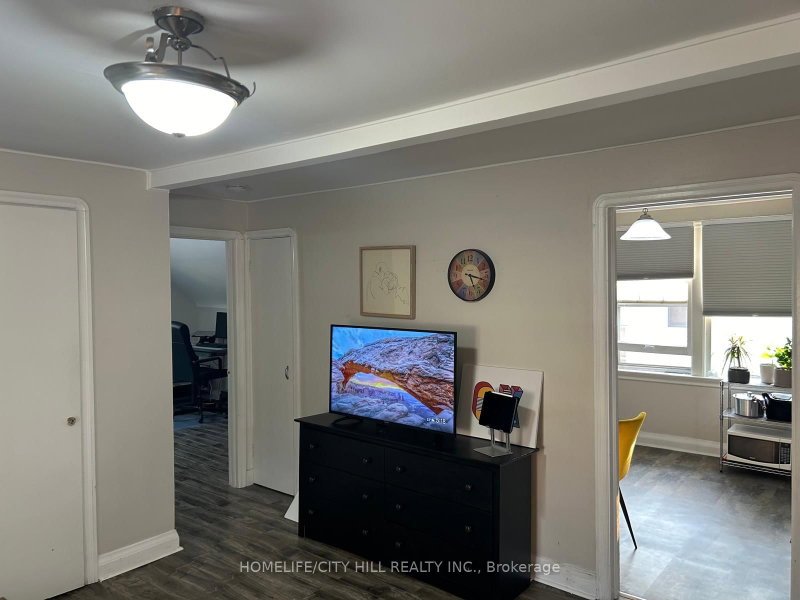 2nd FLR - 71 Pleasant Avenue