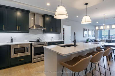 Condo leased at 1206-71 Wyndham Street, Guelph, Ontario, N1E 0T7 - St. Patrick's Ward - MLS: X13640346