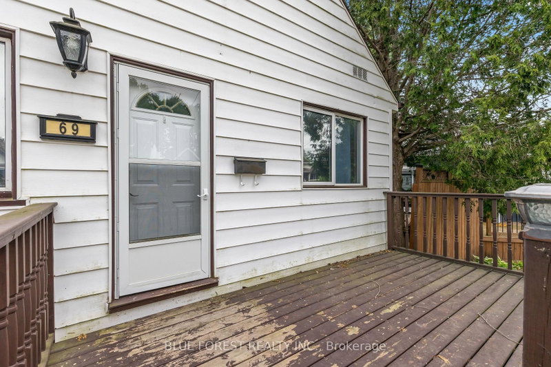 69 Connaught Avenue