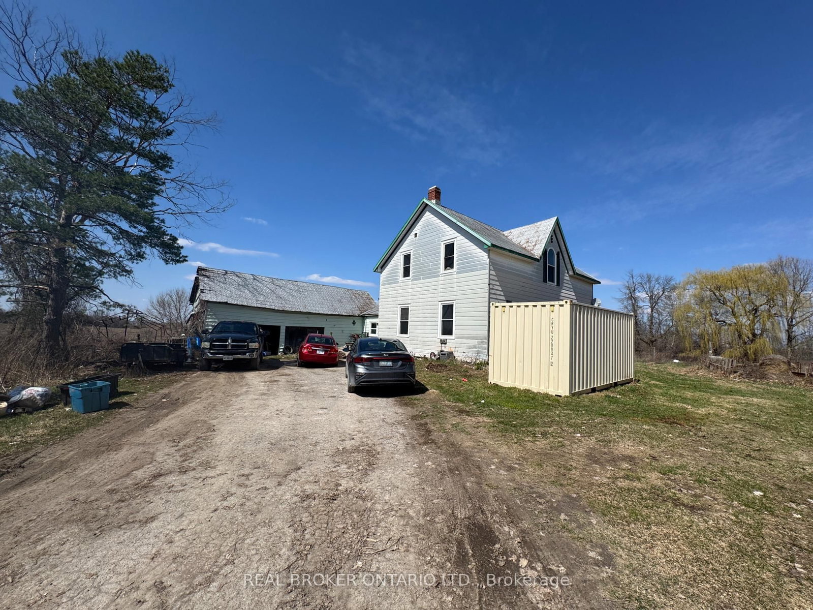 Listing Image 3