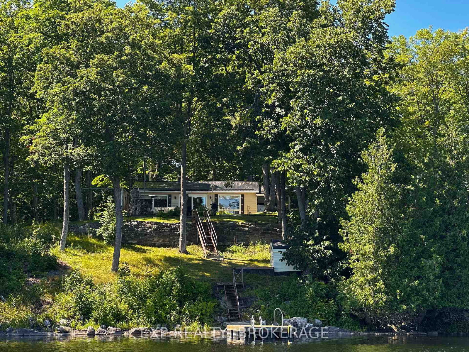 2107 Hambly Lane • Hartington, ON photo 1