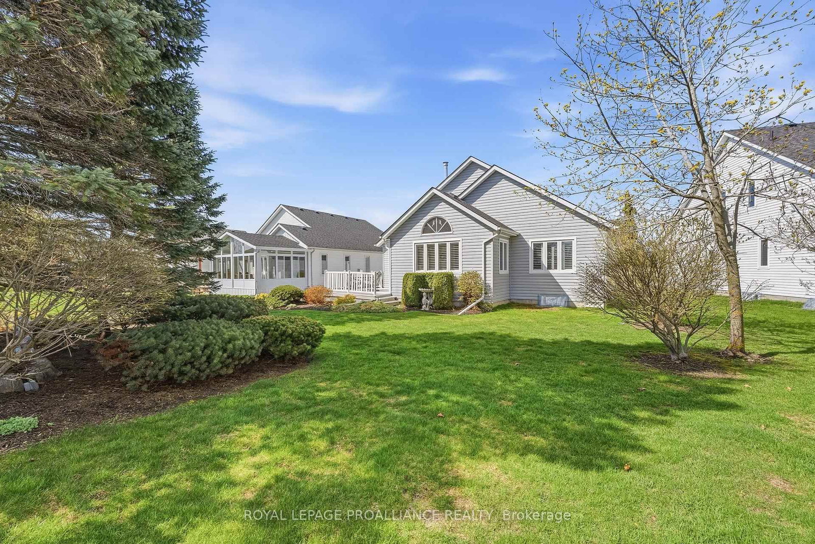Listing Image 44