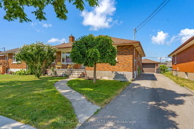 96 Clarke Street