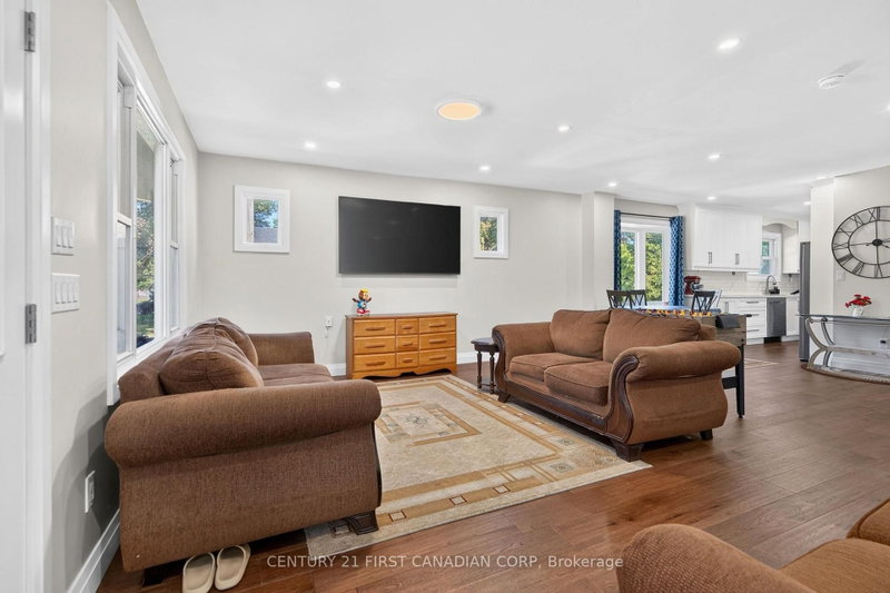 569 Cheapside Street